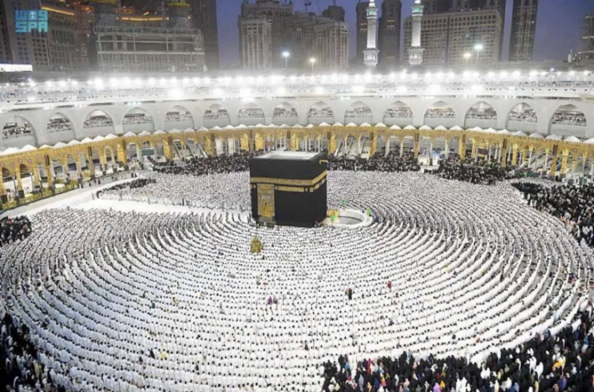 الحمدلله 🤍🤍🤍🤍🫀

اللهم قد حضرنا ختم كتابك ، وأنخنا مطايانا ببابك ، نرجو رحمتك ونخشى عذابك ، وإن تركتنا فمن الذي يؤوينا ، وإن أبعدتنا فمن الذي يقربنا ، اللهم اختم لنا شهرنا برضوانك ، والعتق من نيرانك يا رب العالمين ♥️♥️.