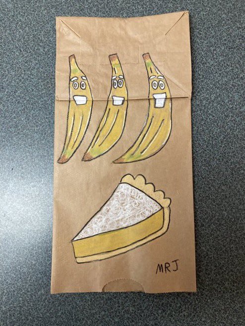 greenartjacket's tweet photo. Celebrate National Banana Day by making a Paper Bag Puppet! #Banana #News #Puppets #NationalBananaDay #Art #Fruit #Drawing #IceCream #Pie #PaperBagPuppet #Dessert #Breakfast https://t.co/jLdcgIv3Yb