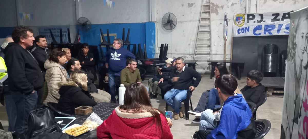 ZaratePJOficial's tweet photo. Es tiempo de construir soluciones, entre todos y todas ,para ser la ciudad que queremos.
#EsConTodos #EsConTodas #EsConTodo
#EsAhora #LeandroMatilla2023 #PJZárateOficial https://t.co/lwdown1Gva