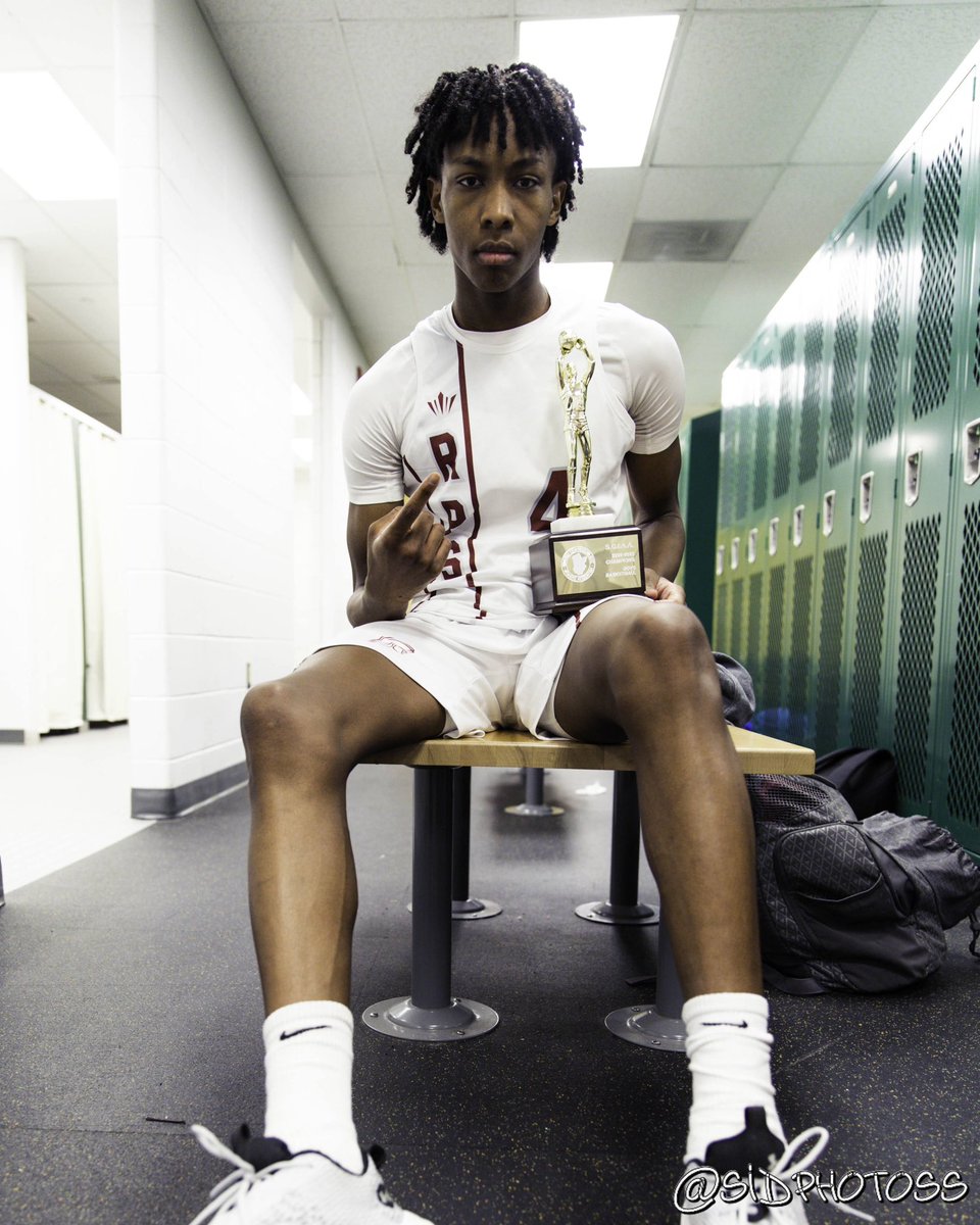 Congrats to <a href="/RutgersPrep/">Rutgers Prep</a> Senior <a href="/JonesFranklin15/">Franklin</a>, who has decided to continue his academic &amp; athletic career at Franklin &amp; Marshall College! So proud of you, Franklin! 
#GoDips #RPS📚🏀