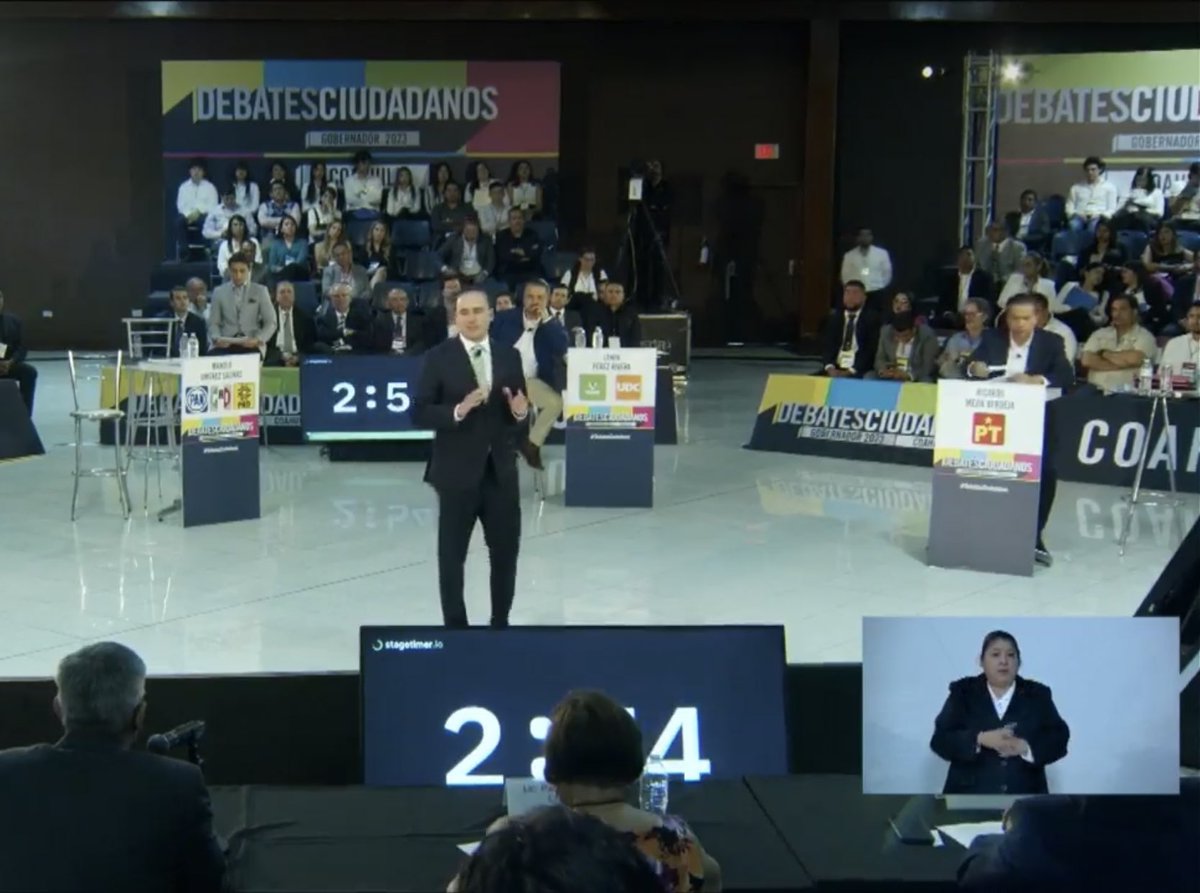 rigofuentes's tweet photo. En un diálogo abierto, @manolojim, candidato del #PRICoahuila🇲🇽 y la Alianza Ciudadana por la Seguridad, escucha las inquietudes, presenta soluciones y argumenta en este #DebateCiudadano2023.

Sobresalientes respuestas en materia de Seguridad y Educación 👏🏼

#ManoloGobernador https://t.co/Ep7u2O6SLt
