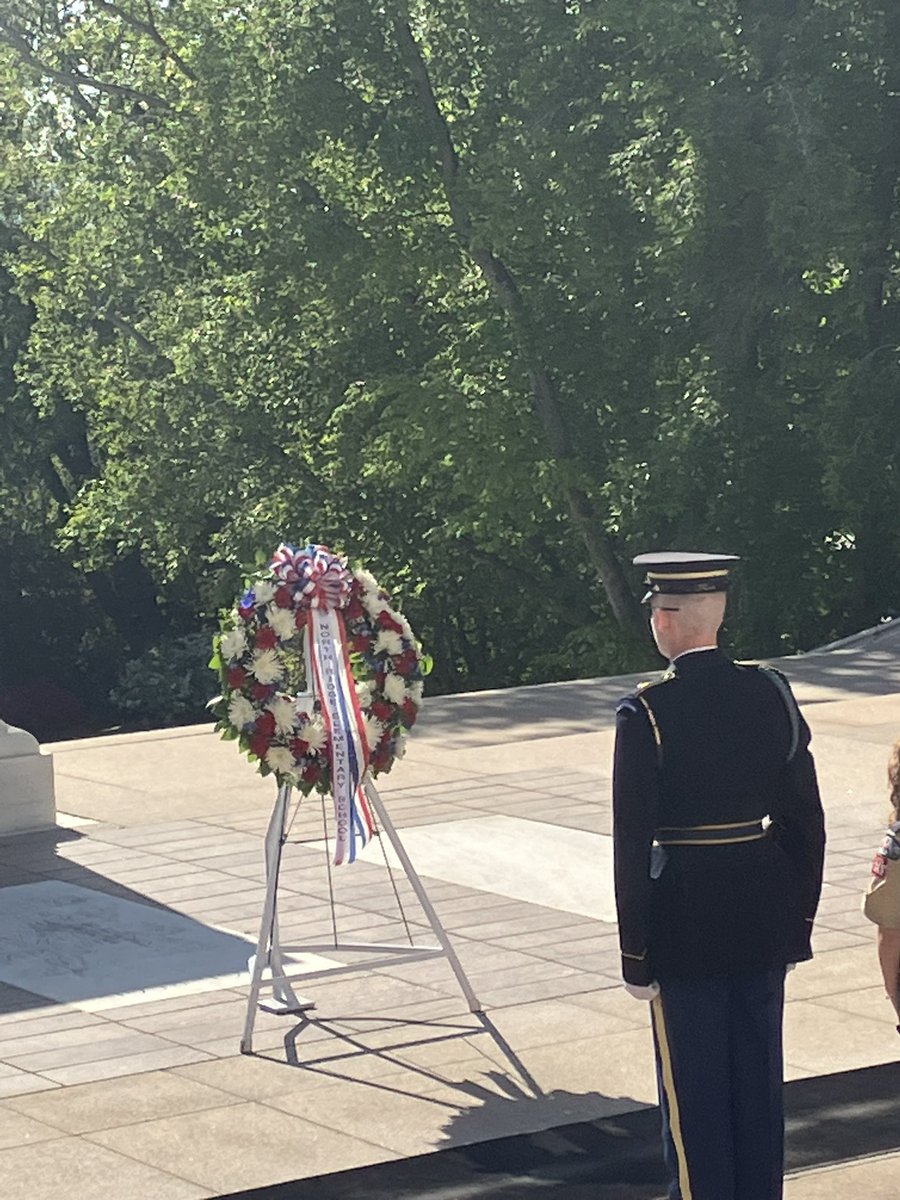 tshillings's tweet photo. Fantastic day 2 full with a lot of memories #NRESgoestoDC . We visited Arlington, Jefferson Memorial, FDR, White House, Treasury, Boy Scouts, @Smithsonianmus, Air Force Monument and Pentagon #lotsofsteps #lotsoflearning for @NorthRidgeES students https://t.co/T3E90MPjaP