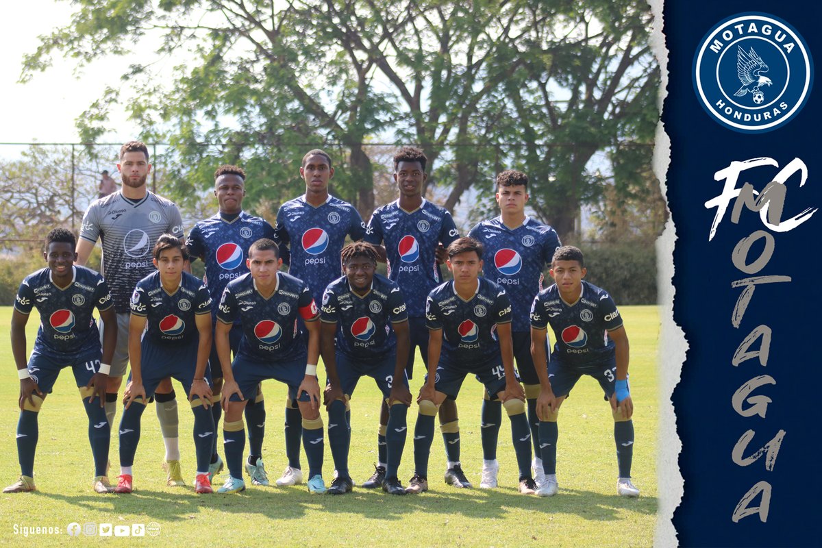 MOTAGUAcom's tweet photo. 📸 | Las #PostalesAzules que nos dejó el triunfo de Motagua Reservas 🆚 #RealSociedad
#CiclonAzul #Motagua https://t.co/QfkUFoK4gx