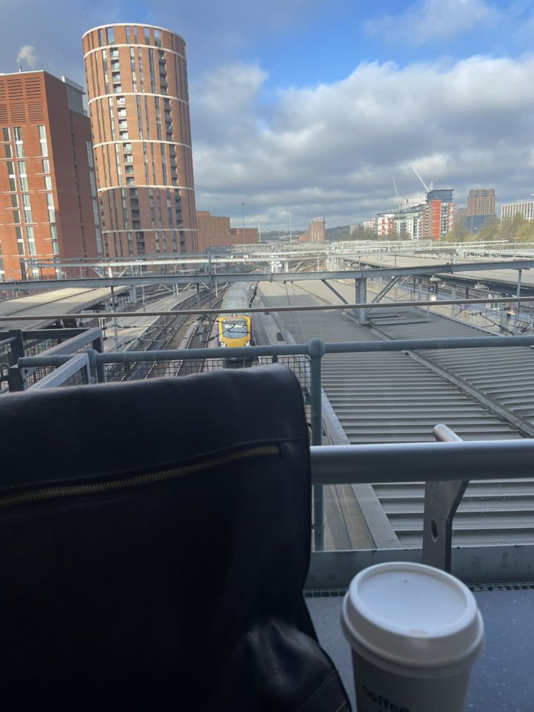#London bound today to present some #marketing plans to a client. Really looking forward to a productive session and to working together to get them more business! #AgencyLife #PR #Marketing