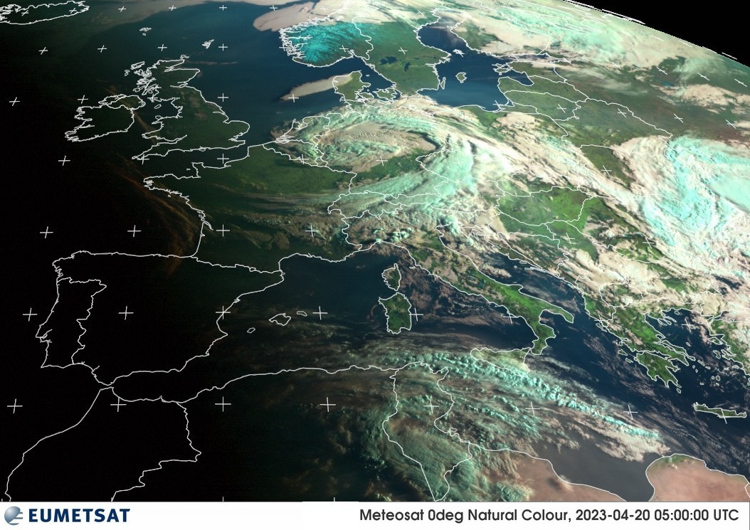 WetterKontor's tweet photo. #Wetter: Höhentief über #Mitteleuropa zeigt sich aktuell schön im #Radarbild und auch an dem #Wolkenwirbel im #Satellitenbild: https://t.co/dyHA6bsJRV https://t.co/B8xzZCIWuW https://t.co/LEF6NOnHTt