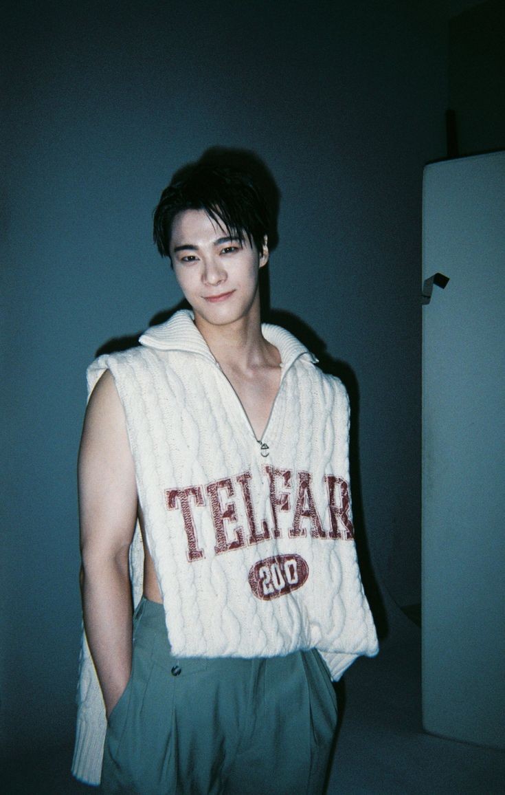 carrame11o's tweet photo. rest in peace moonbin🤍🕊️
we love u boyy, thank you for being born and giving a lot of happiness kepada aroha terimakasih banyak 🥀 nangisin moonbin semaleman gaada abisnya tp pasti member astro lain dan sua lebih sedih dari kita gabisa bayangin ya 😭😭 https://t.co/sq9cQWHb16