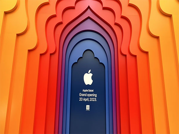 Tv24networkes's tweet photo. #Apple के CEO @tim_cook आज #Delhi में एप्पल के दूसरे स्टोर की ओपनिंग करेंगे
@Apple @CMODelhi #AppleSaket #AppleStore #AppleSaket #applestoredelhi #applestoreinindia #tv24network https://t.co/CZqyYgOVSP