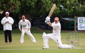 UpYourGame_SWSN's tweet photo. Summer approaches… and with it regional community #clubcricket 🏏 Last season engagement from #SouthWales and #SouthWest #SWcricket clubs @swsportsnews was phenomenal… 
Literally bowled over by it! 
Hoping for same this summer… using above hashtags for ease of engagement… https://t.co/keStPNPFPW