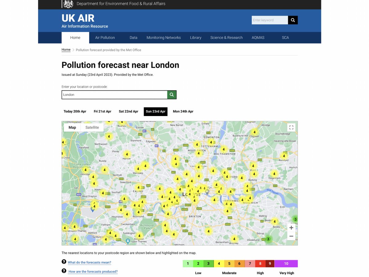 CleanAirLondon's tweet photo. OFFICIAL: #CodeYellow MODERATE #AirPollution currently expected by @DefraGovUK @metoffice for @LondonMarathon #LondonMarathon. Organisers might consider our 10 point #PollutionProtocol for endurance events https://t.co/mOqKa2inOn. ***This is not a drill*** #WeRunTogether https://t.co/eazGSmJkIN