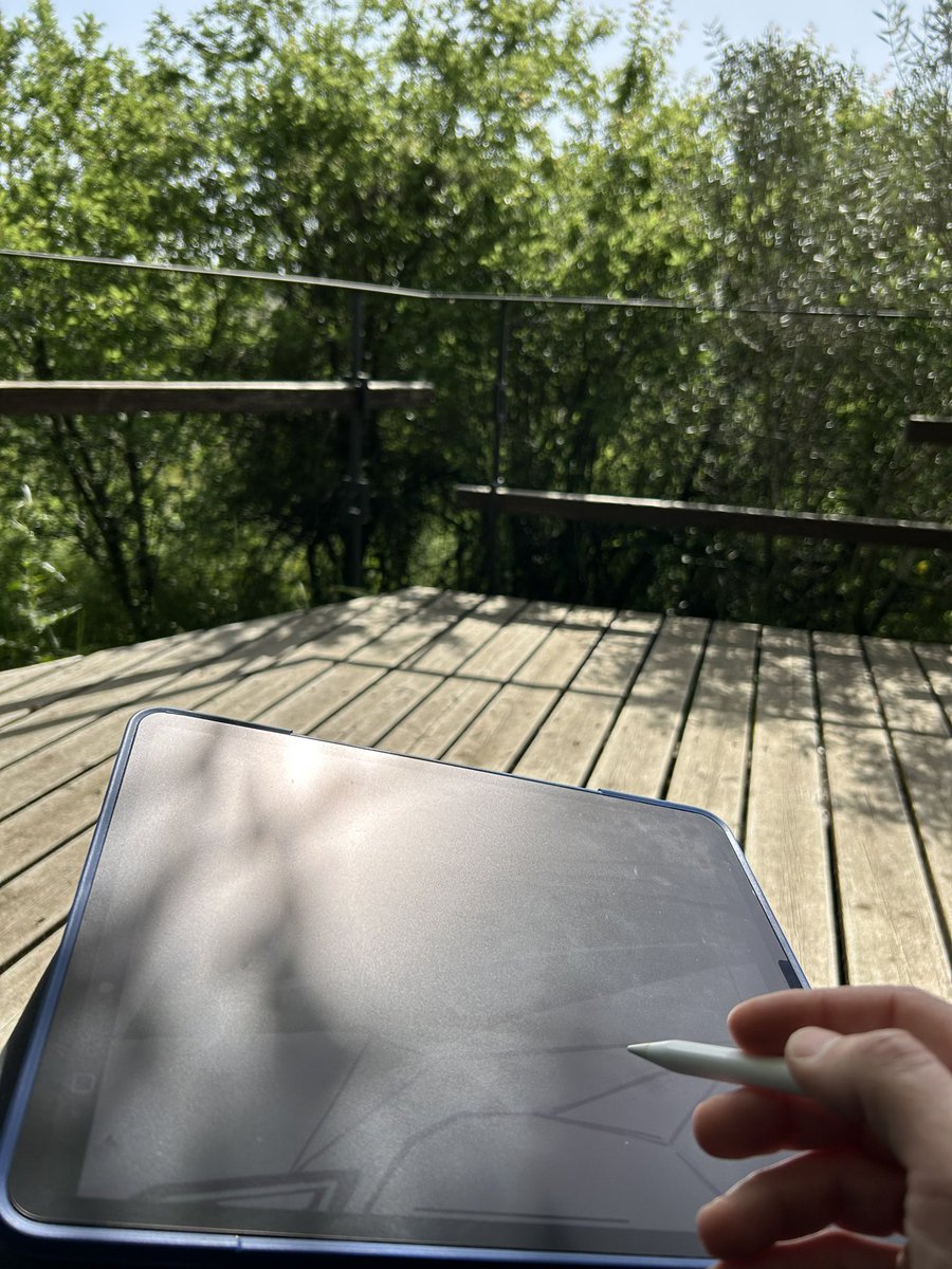 Nir_Kahn's tweet image. When I get stuck, I sometimes find a change of scenery helps. A well-lit studio isn’t always the best environment for getting creative
#DesignerTips