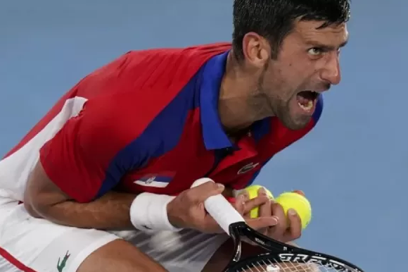MovistarTenis's tweet photo. QUE NO QUIERO LEER MÁS 20 DE ABRIL DEL 90, HOLA CHATA ¿CÓMO ESTÁS? https://t.co/MzdEmptpfZ
