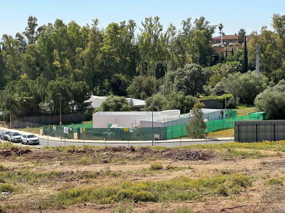 baupanelsystem's tweet photo. 😄 Increíble rapidez en la #construcción de viviendas de hormigón #Passivhaus!
Comenzamos la obra con la cimentación más el #aislamientotérmico interior de la #estructura de hormigón de que conformará la vivienda.
#Córdoba, @baupanelsystem https://t.co/ocP2wQNXpJ