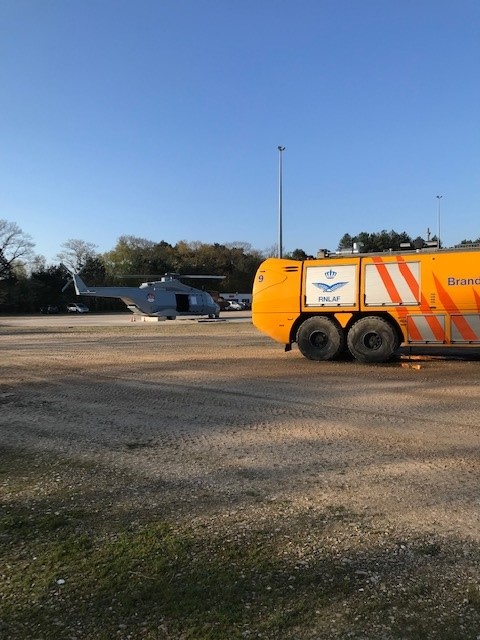 DynastartTools's tweet photo. Gisteren aanwezig geweest op de Fire Experience Day van @Defensie op vliegbasis Woensdrecht  Enkele producten uit ons leveringsprogramma laten zien en demonstraties gegeven van het SwanGard rescuevest samen met Swan Rescue. #FireExperienceDay #Brandweer https://t.co/ZUCb2iFzxj