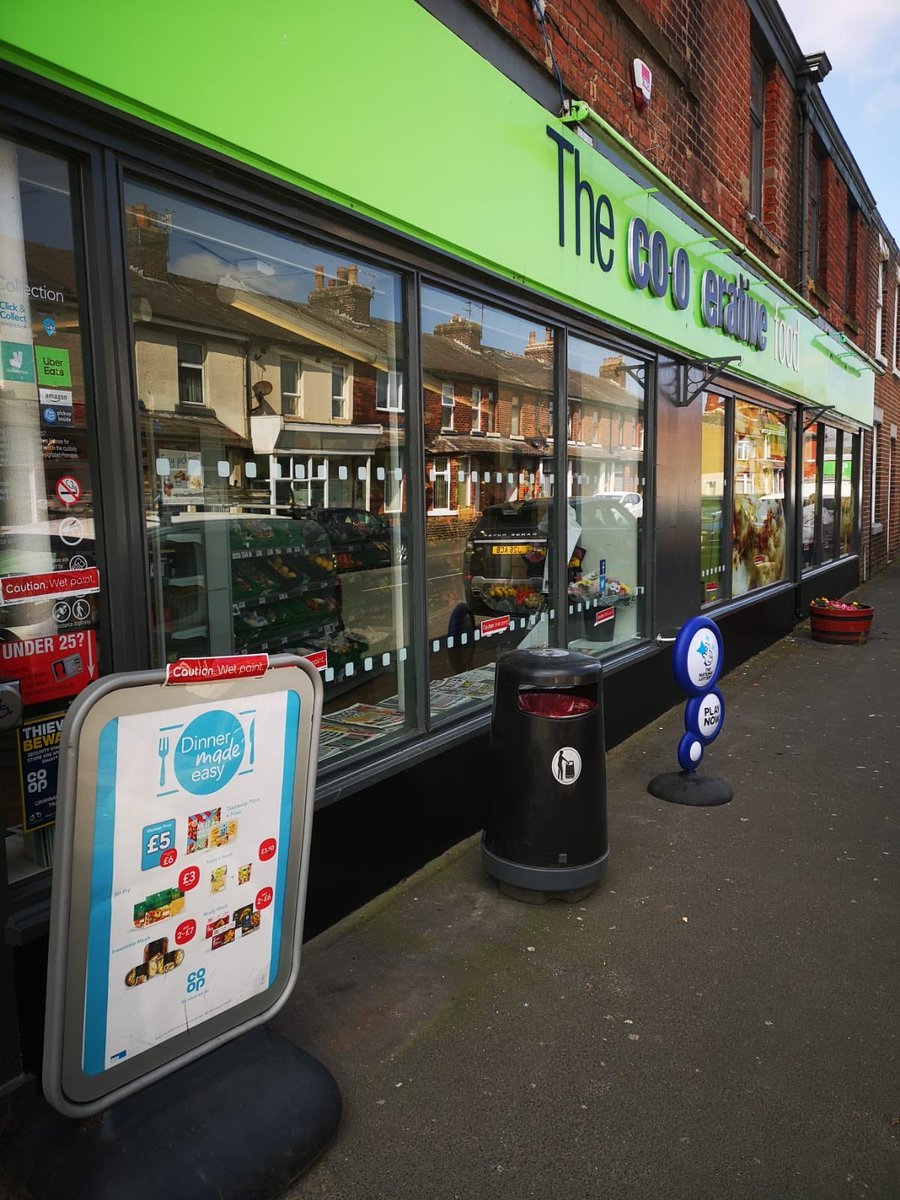 dlowedecorators's tweet photo. Take a look at some of our recent work with the Co-operative Wesham food store on behalf of CBES.

On this particular project, we have completed all external decoration works to the front of the store.

#coop #projects #cbes #buildingmaintenance #paintinganddecorating https://t.co/4HMqUUi6xn