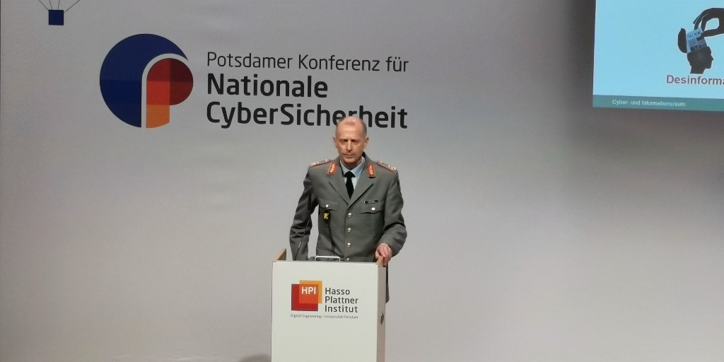 HPI_DE's tweet image. Willkommen zum zweiten Tag der Potsdamer Konferenz für Nationale Cybersicherheit.
Heute starten wir mit Generalmajor Jürgen Setzter.

Den Livestream findet ihr wie immer auf #teleTASK: tele-task.de/live/13203/

Wir wünschen viel Spaß!

#hpisecurity @bundeswehrInfo @cirbw