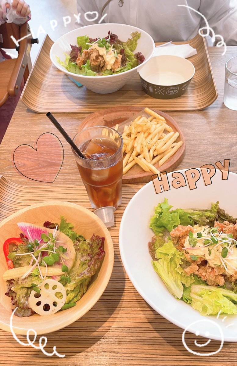 0x0sami's tweet photo. 今日は可愛い子とランチしてきた(*´▽`*)✨

ナンシーさん!ありがとうございました( * ॑꒳ ॑*) https://t.co/fq8qoTz1gv