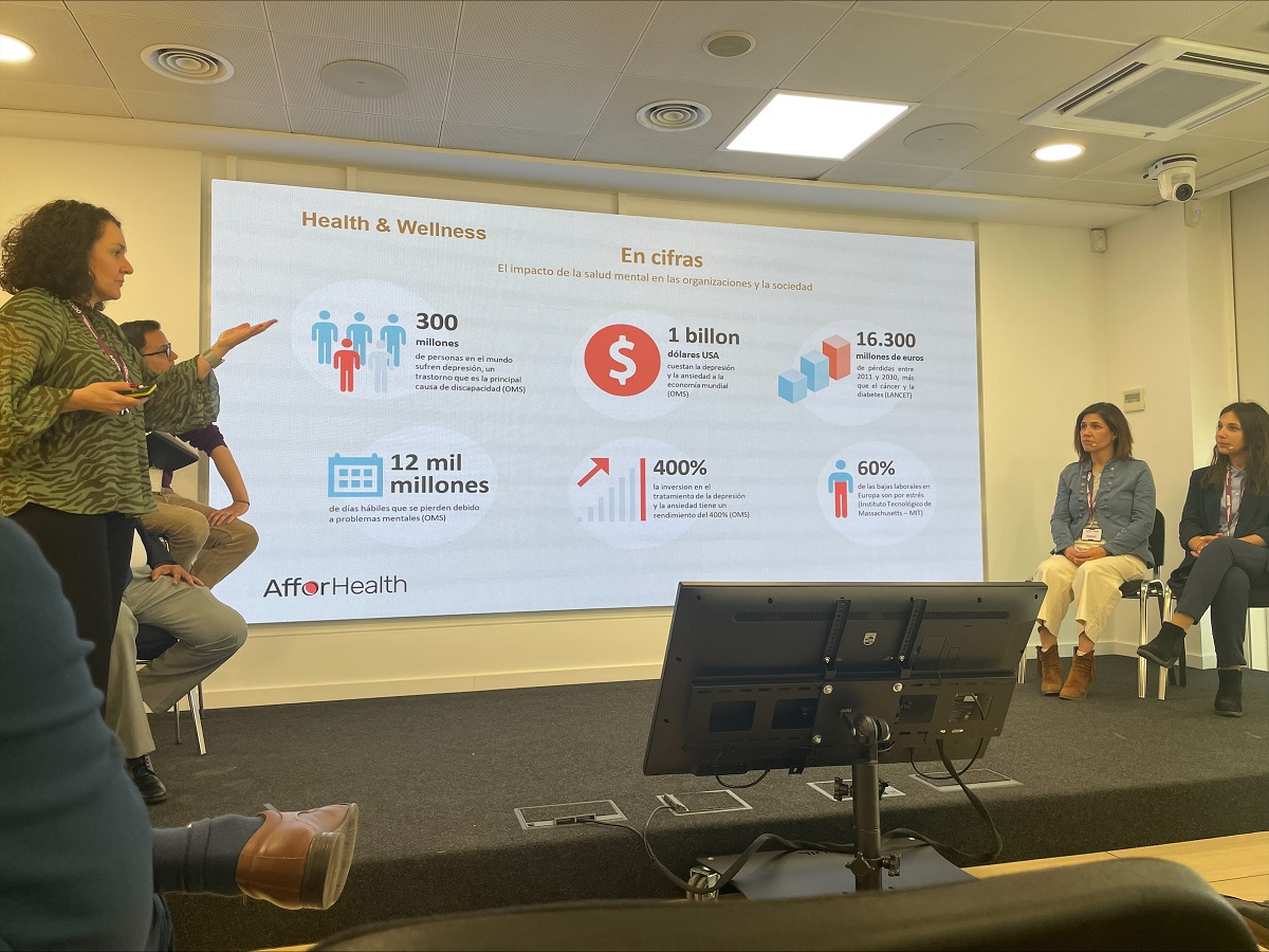 WeMindCluster's tweet photo. Ayer intercambiamos experiencias de #ValorCompartido en el #intercluster Ecuador-Catalunya, organizado por @accio_cat
Capacitación y consultoría, los 2⃣ conceptos clave en el camino de las organizaciones clúster hacia modelos más sostenibles.
#AfforHealth #CSMC https://t.co/uwwAkbc9vI
