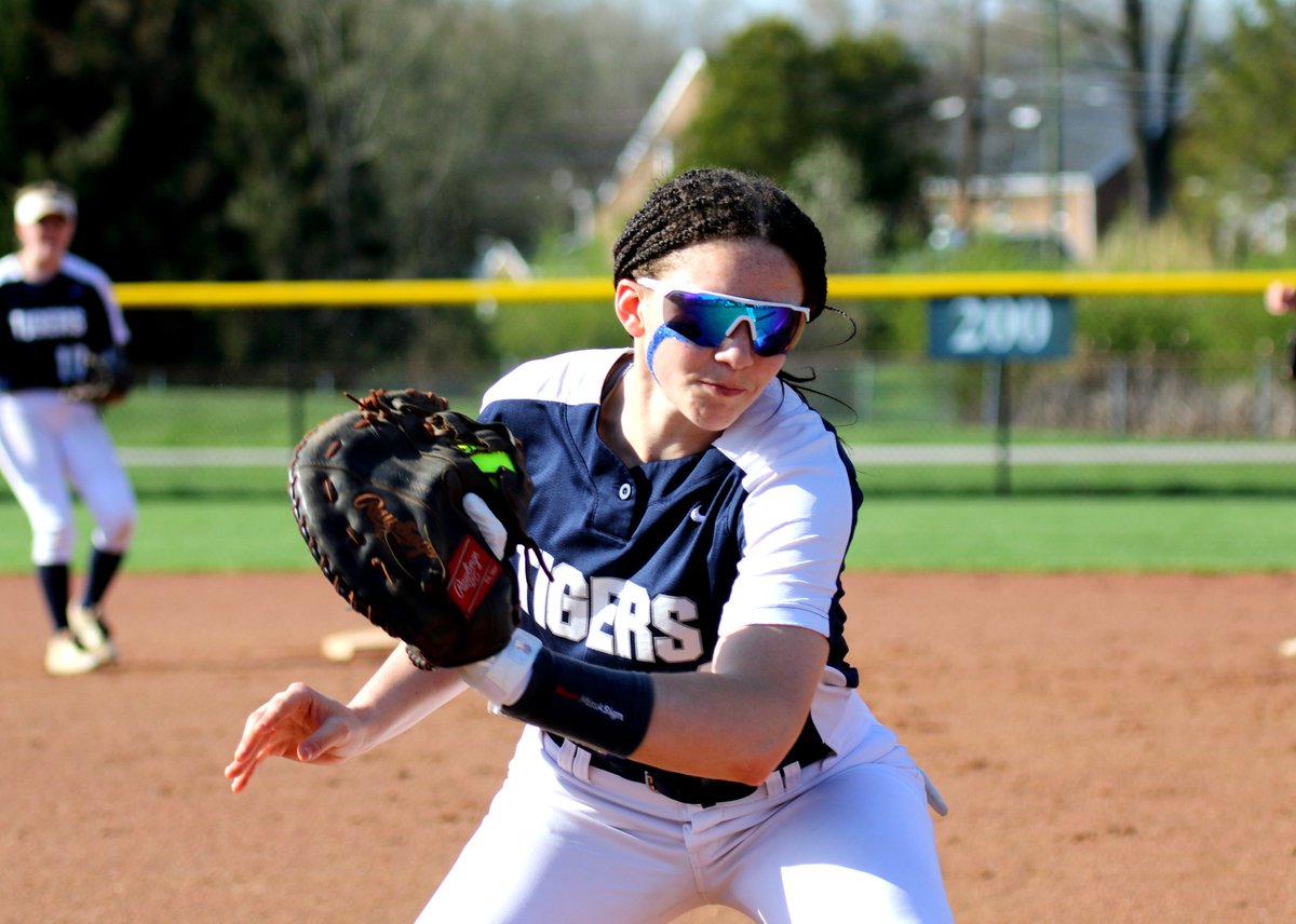 neosportspics's tweet photo. Photos from today's @NORDONIASBALL v @THSGirlSoftball are ready to view, share, and download free, courtesy @FocusOhio at
https://t.co/aerA5gbEen

@TwinsburgTigers @NHSAthletics1 @TwinsburgSupt @JoeSuperintend1 @AkronEcho @SuburbanLgOH https://t.co/P5PSDiryFH