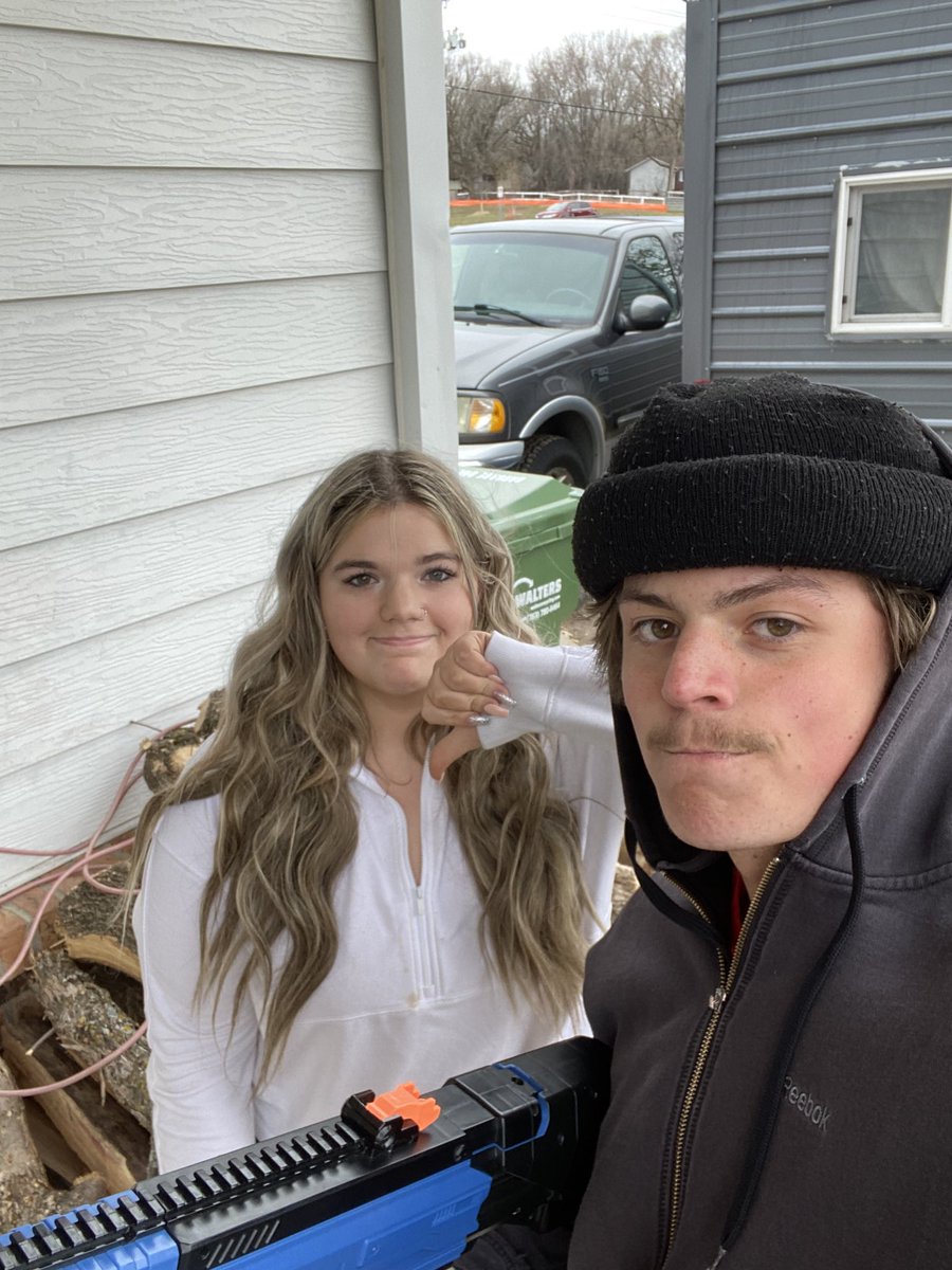 Charlie Amundson tweet media