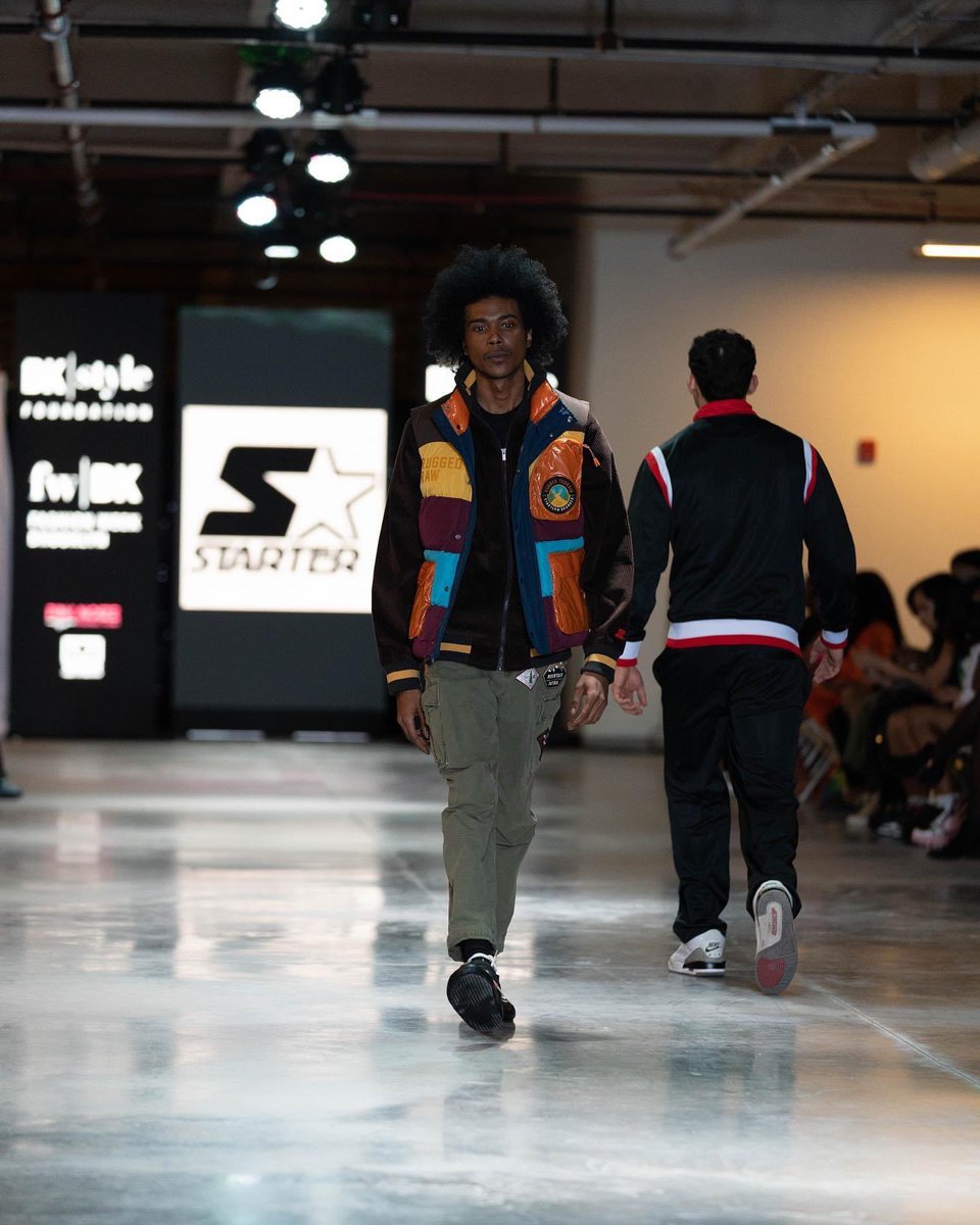 PrinceNegasi's tweet photo. Walked For @Starter  Clothing 

Celebrating “50 Years Of Hip Hop Fashion”

BKFW23 

@FashionWeekBK 

Agent: Fetch Model Management

Lovely Experience 

Follow Me on Instagram @PrinceNegasi 

#fwbk #nyfw #fashionweek #brooklynfashionweek #fetchmodels https://t.co/PSvKuVJT5V