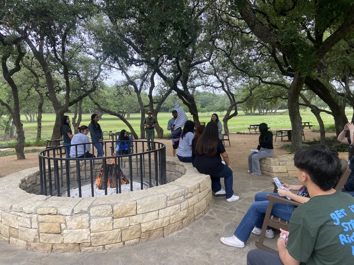 warrenfcs's tweet photo. Thank you @hyatt Hill Country Resort for sharing the many career opportunities available to these aspiring students! They look forward to hopefully joining your recreation team! @NISD_CTE  @NISDWarren #community #hospitalityindustry https://t.co/bMWiaE56aZ