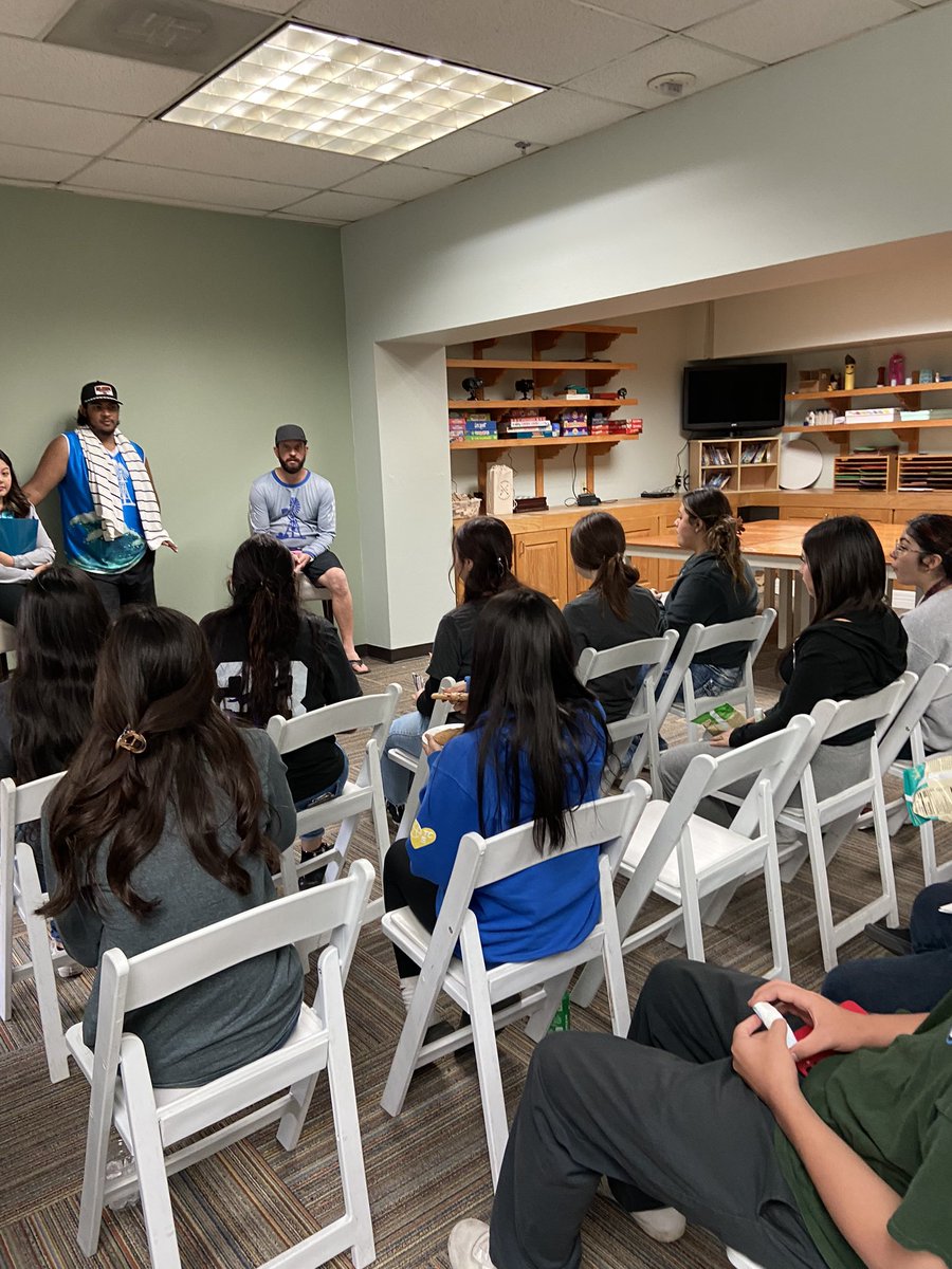 warrenfcs's tweet photo. Thank you @hyatt Hill Country Resort for sharing the many career opportunities available to these aspiring students! They look forward to hopefully joining your recreation team! @NISD_CTE  @NISDWarren #community #hospitalityindustry https://t.co/bMWiaE56aZ