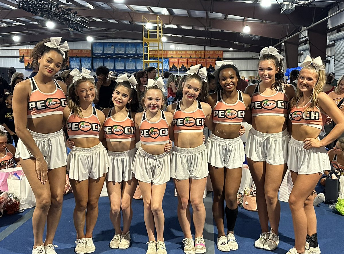 Peach_Rays's tweet photo. Lookout Worlds!! 🤩These beautiful faces are coming for ya! #FirstWorlds #THEYAREREADY 🎉🌎 https://t.co/x24wgFtrO1