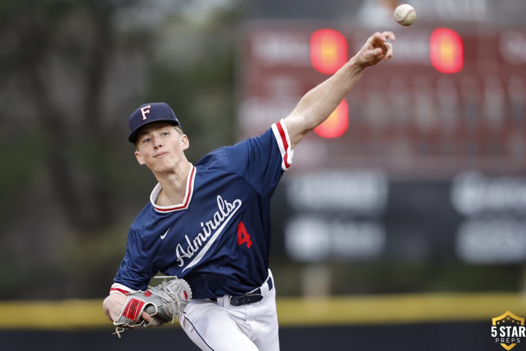 Just days after committing to Tennessee, Farragut LHP Ashton Sulack put on a sterling performance Wednesday in a win over Bearden. 

His Admirals teammates had it going, too.

THE READ ▶️ 5starpreps.com/articles/vols-…
