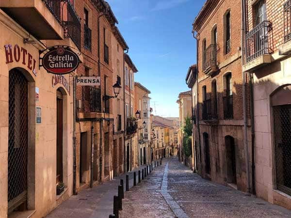 Pueblos más bonitos tweet media