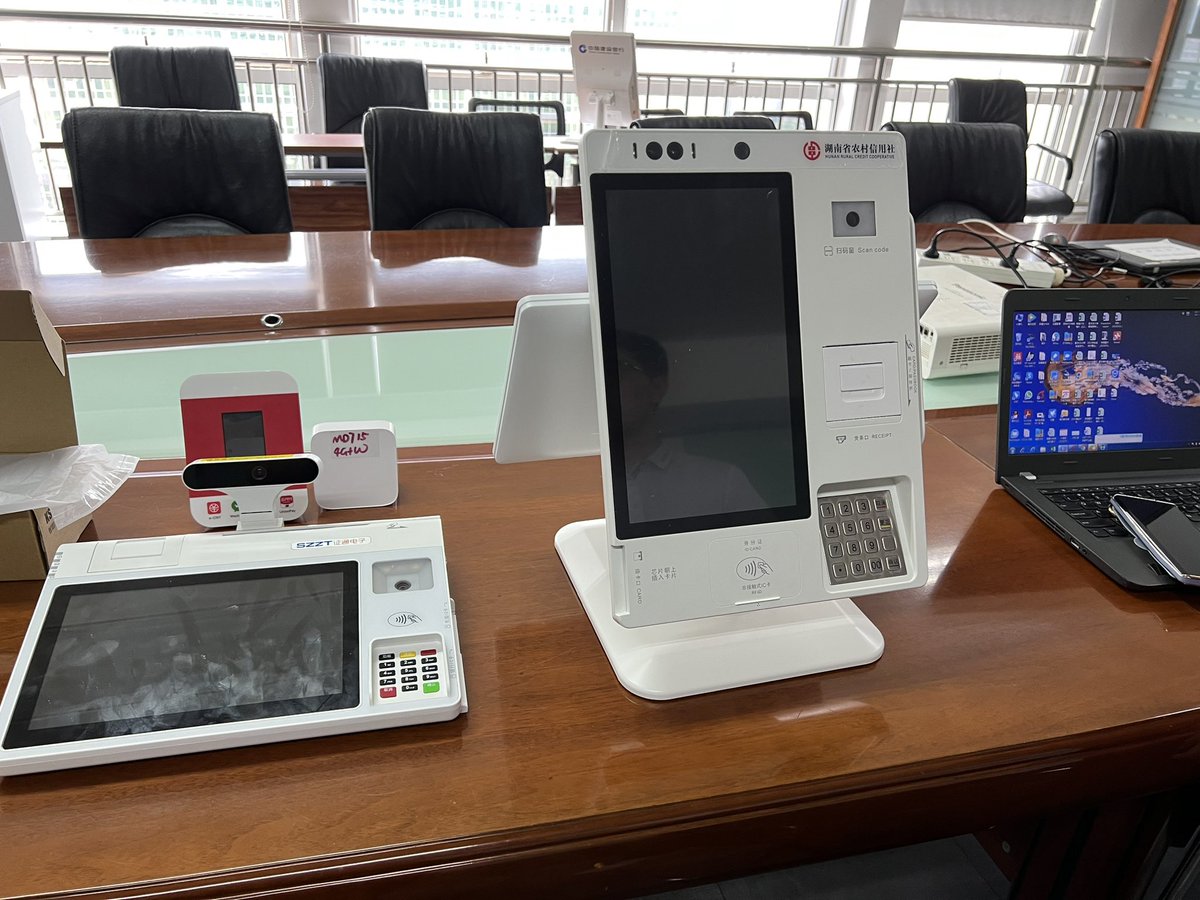 imjerryyang's tweet photo. Visiting one of largest finical products and solution providers, a public listed company SZZT in Shenzhen. 2000+ employees, OEM for global customers. Happy to make an intro if you are interested in their products. https://t.co/Z1CCVnGhdV