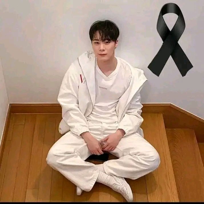 btssam50342556's tweet photo. rest in peace 🕊🕊
#notbts 
#MOONBIN https://t.co/y0Q6VTrGhp