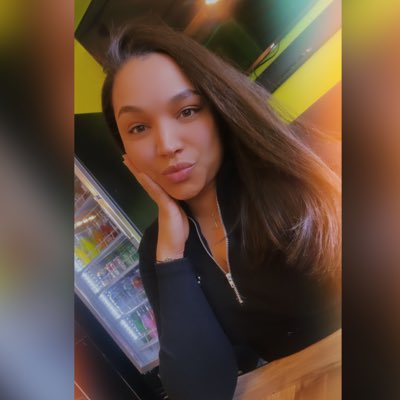 Lumi2296's tweet photo. #NuevaFotoDePerfil https://t.co/BvNJ5Hn5sg