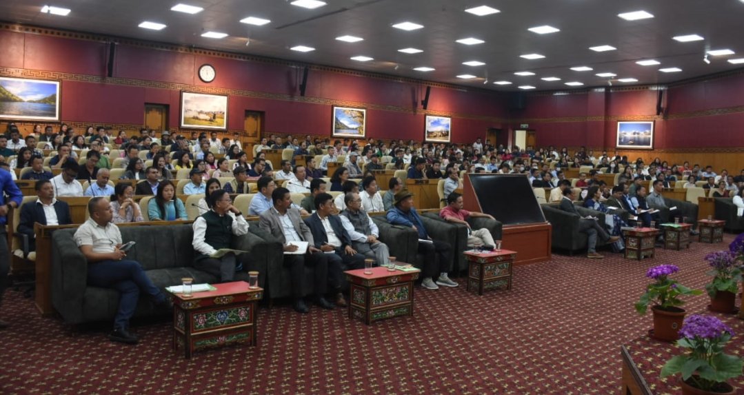 ANSHUMAN KAROL tweet media