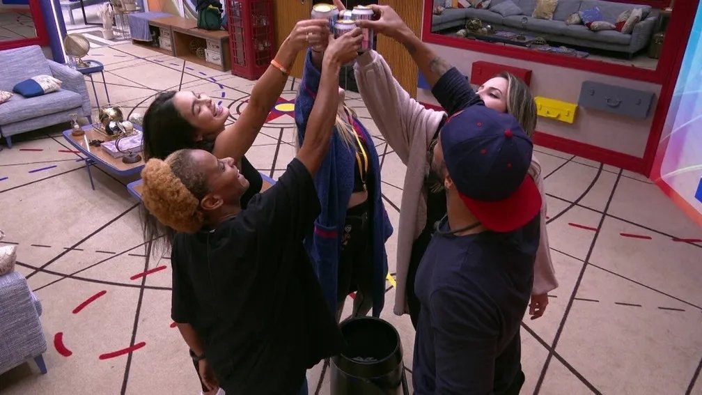 centralreality's tweet photo. 🚨PESQUISA: Qual é o pior e o melhor TOP 5 entre as últimas edições do BBB? #BBB23 https://t.co/Nyhu4OSaTj