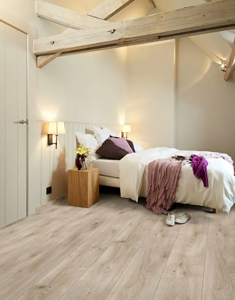 Multilevelcp's tweet photo. 🏠🎉 Upgrade your home with stylish and low-maintenance Vinyl flooring! Say goodbye to high-priced alternatives and hello to our affordable and stain-proof solutions!💦🙌 Get it now from R499 fit and supply, and enjoy FREE labour cost!💰 Don't miss out on our Labour cost promo!🎁 https://t.co/BtzK7e9cNZ