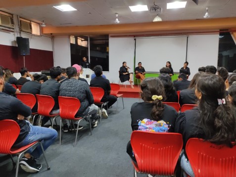 GatewayIn's tweet photo. GCAD conducts Mural Activity Sessions &amp; following activities performed. In Activity 1, teams of students are divided up &amp; given explicit instructions to construct a sculpture out of paper cups on any subject they choose. After that, there was a "Debate Competition."
#gateway https://t.co/X4tSE138A8