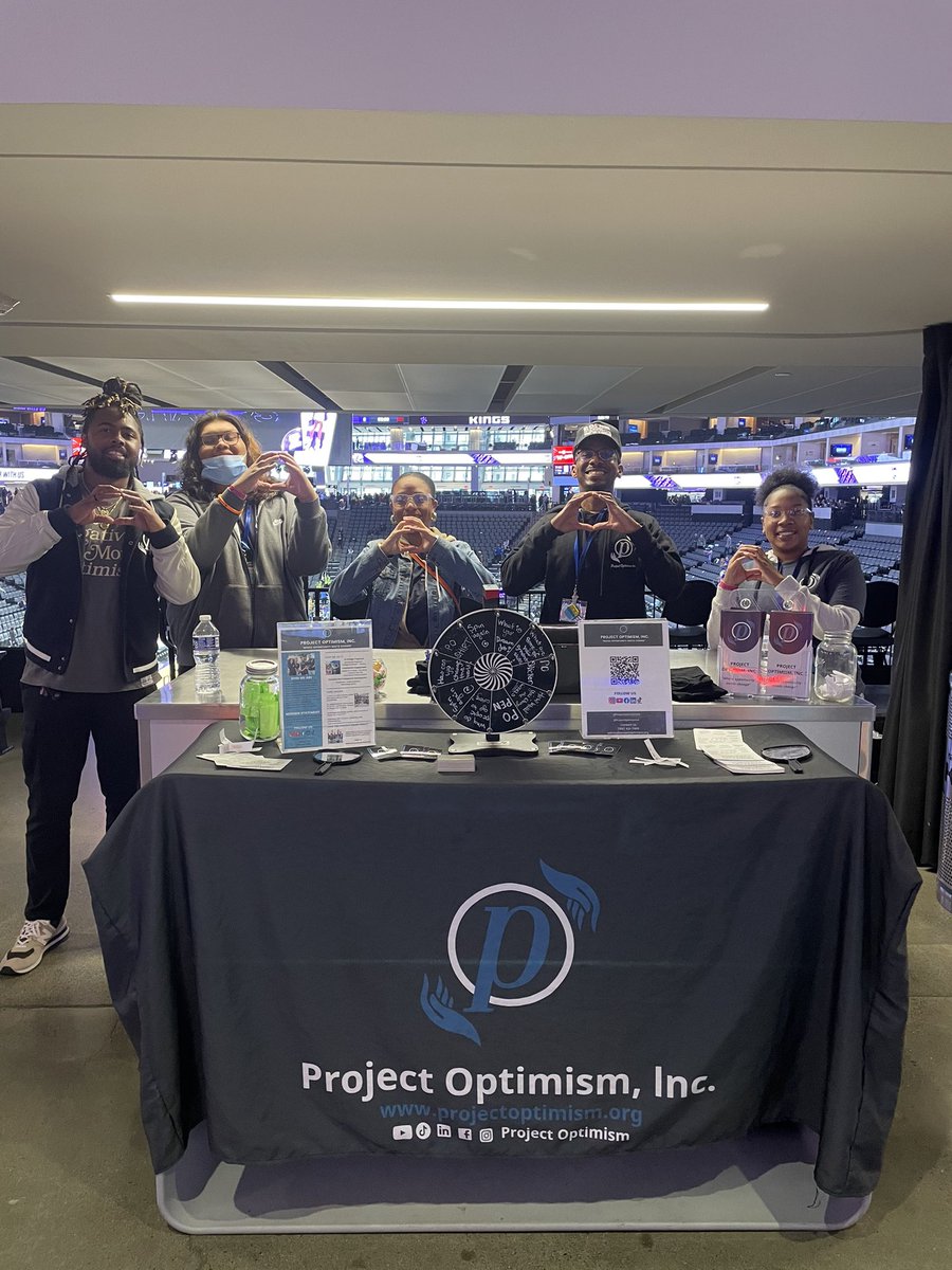 ProjOptimism's tweet image. Our very own P.O. beam team was in the building for the @sacramentokings last home game of the regular season. We are blessed and thankful to be apart of the @Kings_Community starting five.

#projectoptimism #sacramentokings #lightthebeam #kingscommunity #startingfive #mentoring