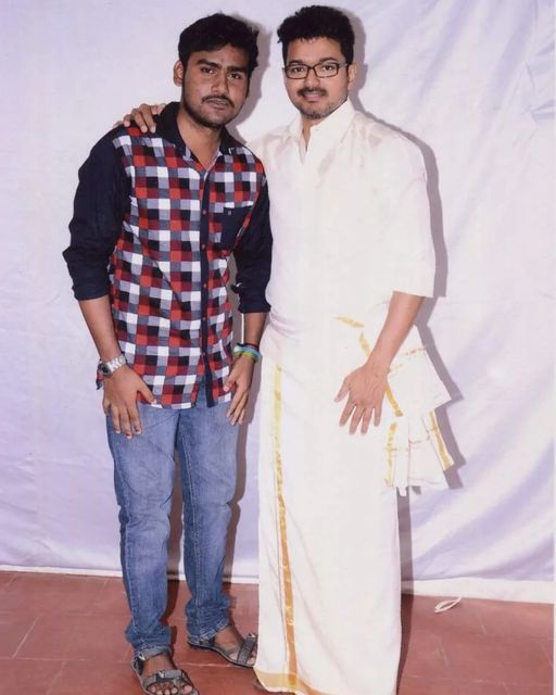 vj_rithick's tweet photo. Happy Birthday Anna @elaventhankkt ❤️🎉

@actorvijay #Leo https://t.co/BCCqbROyGa