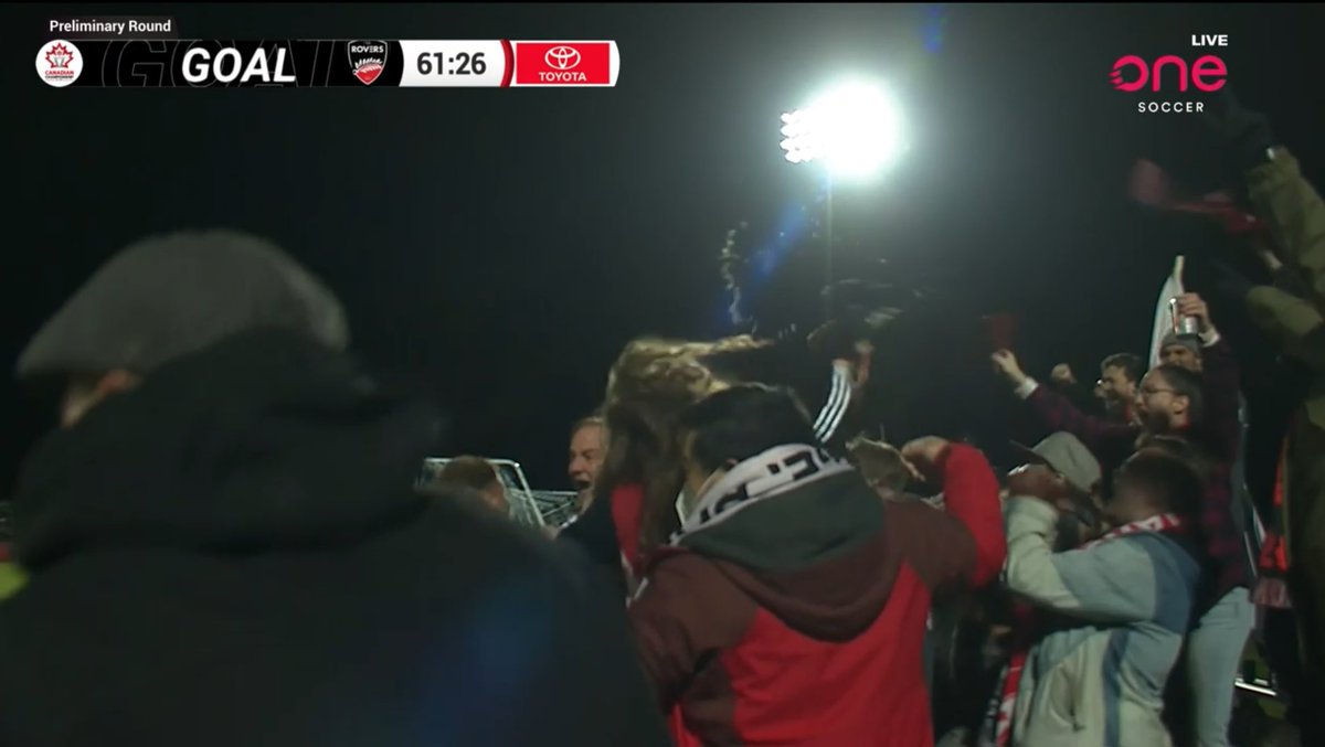 truenorthfoot's tweet photo. ARE YOU KIDDDING MEEEE IT'S 3-0!!!!

#CanChamp | #CanPL https://t.co/x2TSLN79sR