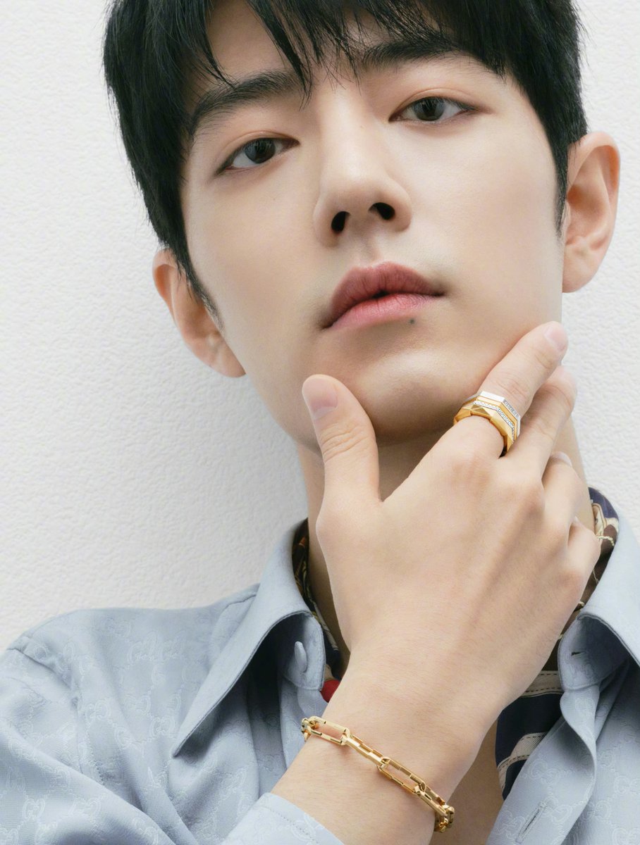 aylaca's tweet photo. กรี๊ดดดด GUCCI จะแรงเพื่อออออ พาร่างพิฌอนมาให้หวีดอีกแร้ววตายค่ะตายอย่างไม่สงบใจเต้นแรงมากกกก https://t.co/Cp1hJXQpek