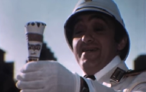 The_Beasthouse's tweet photo. #BackInThe70s, everyone in England called it ice CREAM. But we became so saturated with US media in the '80s that children started saying ICE cream, like the kids in America, whoa-oh. This is now the norm. (Also, I suspect we may soon be saying ROBIN Hood rather than Robin HOOD.) https://t.co/cgL3ds5XmE