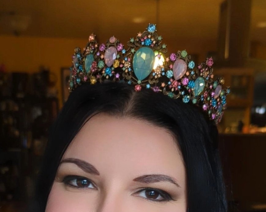 viciouspretty's tweet photo. Proof of  l̶i̶f̶e̶ crown https://t.co/IXbOJN2fo2
