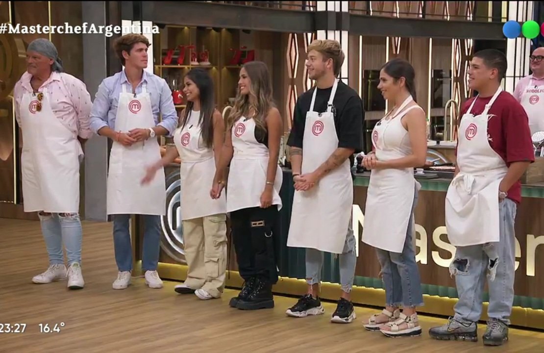 tamy_m12's tweet photo. Ellos en masterchef ❤️ los originales y verdaderos https://t.co/KOYp13xZNF