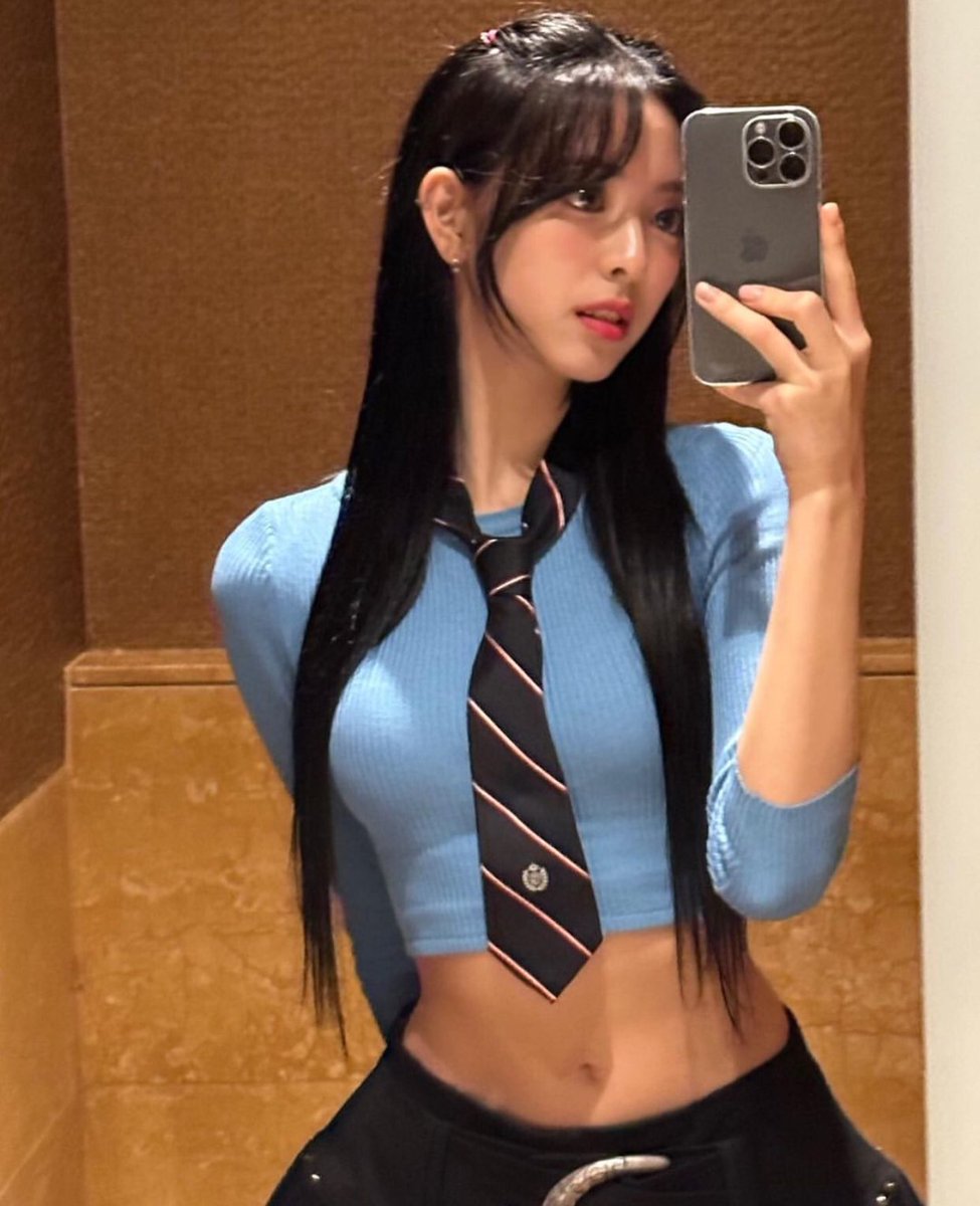 bbnoyuna's tweet photo. MY HEART����❤️‍🔥

#ITZY @ITZYofficial #YUNA https://t.co/sFhU8oKEdI