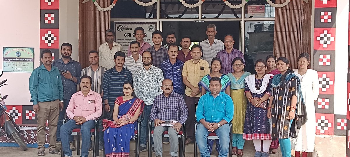 baipariguda's tweet photo. Boipariguda Tahasil Office inspection of Sri. Ranjan Kumar Biswal OAS(SAG) Addl. Secretary to Revenue Divisional Commissioner, Southern Division,Odisha Berhampur https://t.co/0ls9FCziJe