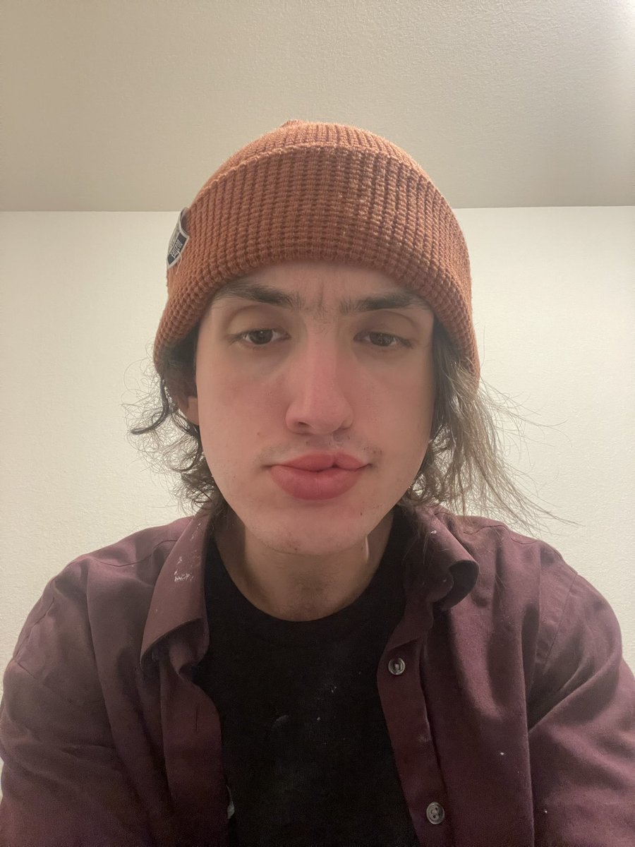 Shaved my face for the first time since starting to lose weight and who is this guy