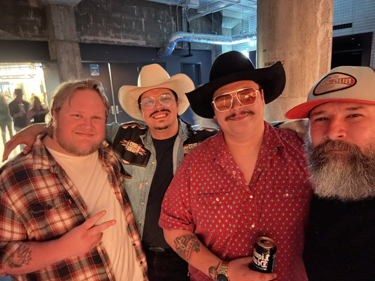 ferg (@sethaferg) on Twitter photo We finally did it. We broke the internet bc of this meeting in Houston <a href="/StxTweek/">South Texas Tweek</a> <a href="/kylecrownover/">kyle</a> We finally did it. We broke the internet bc of this meeting in Houston <a href="/StxTweek/">South Texas Tweek</a> <a href="/kylecrownover/">kyle</a>
