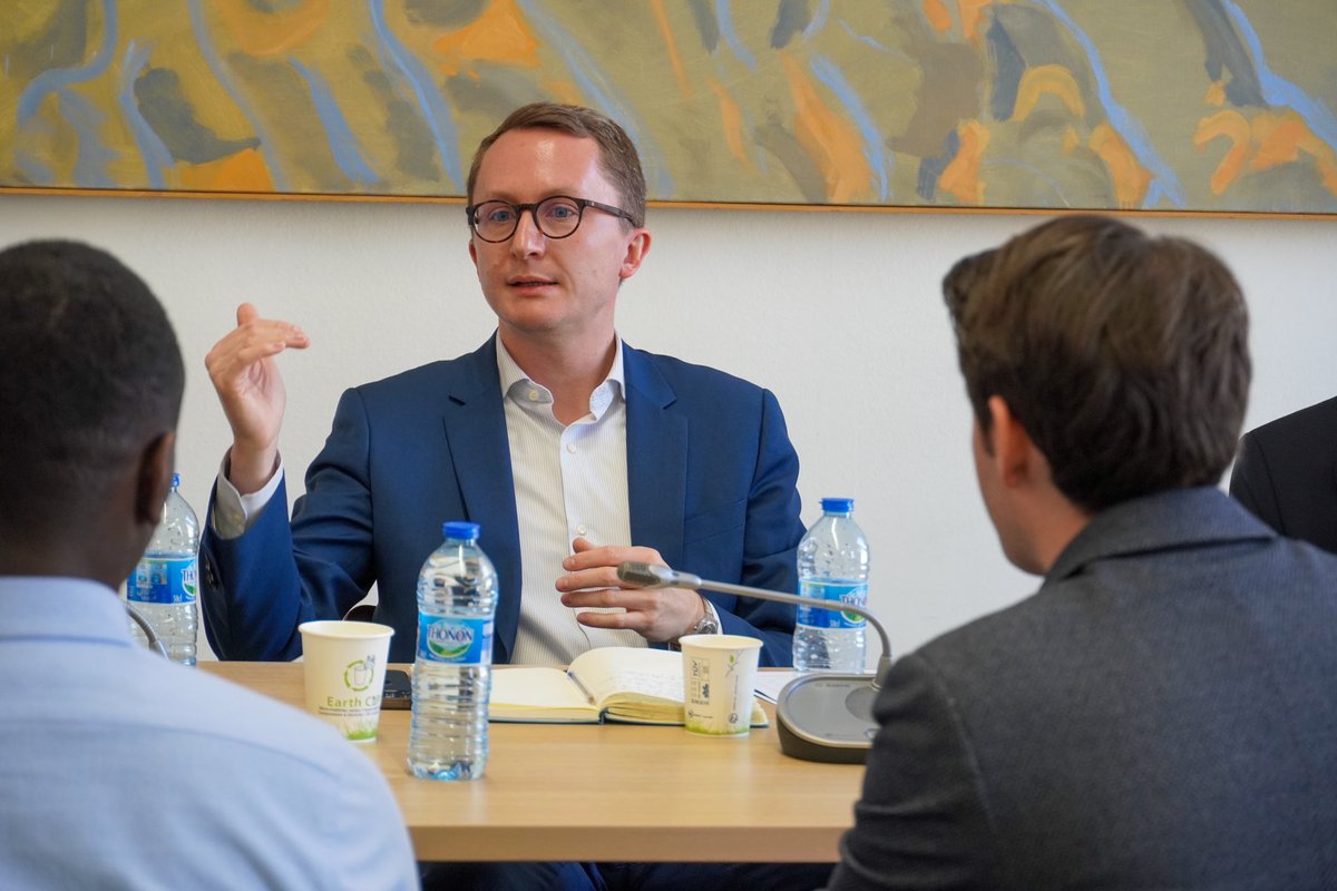 Paul Midy tweet media