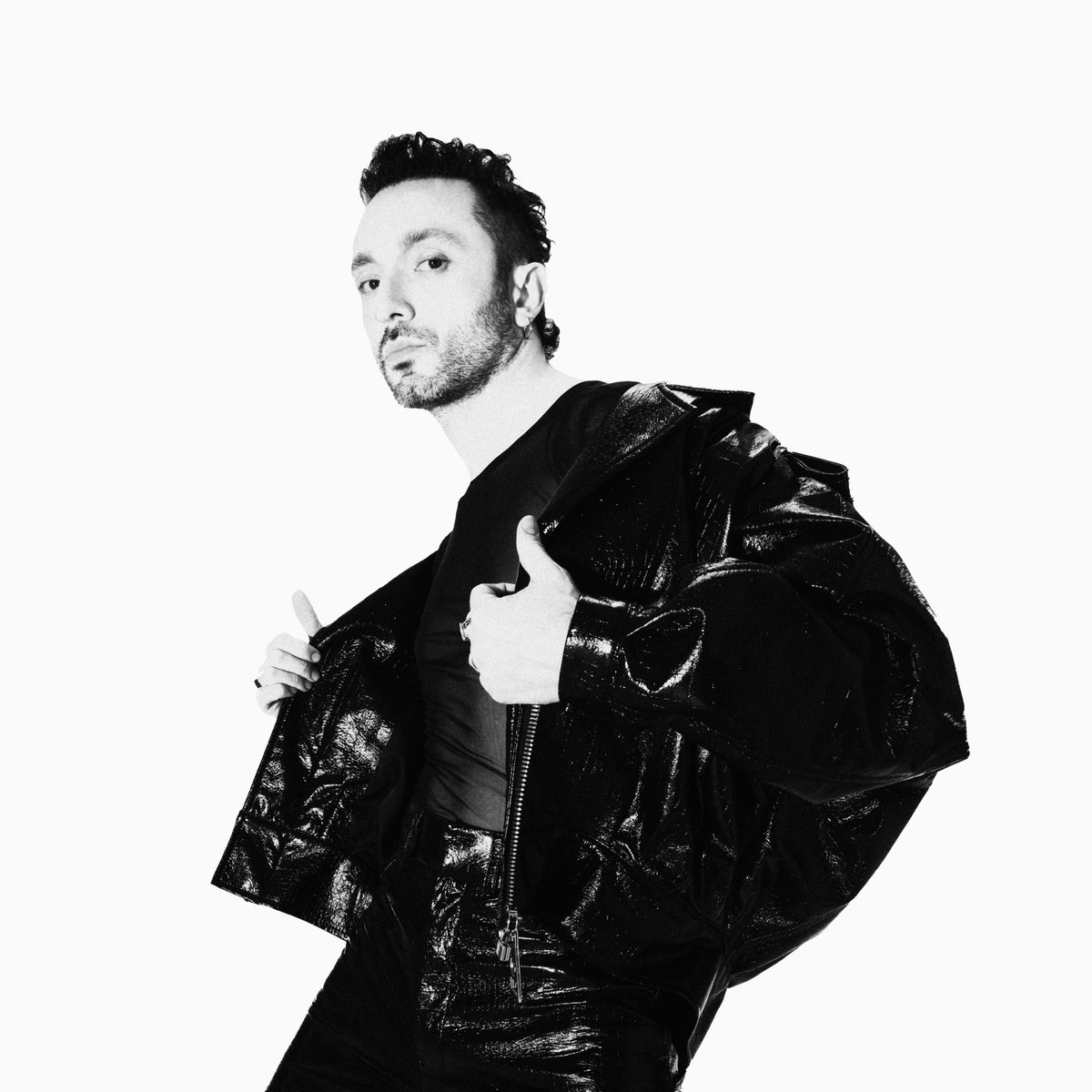 mabelmatiz's tweet photo. “AFERİN” 21.04.23 ❤️‍🔥
S��z / Lyrics Mabel Matiz
Müzik / Music Mabel Matiz, EEI Beats &amp; Bahti
Prod by Bahti &amp; EEI Beats
Mix Sabi Saltiel
Fotoğraf Erdi Doğan
Kapak Tasarım Ceyda Candaş https://t.co/BybtplxW6q