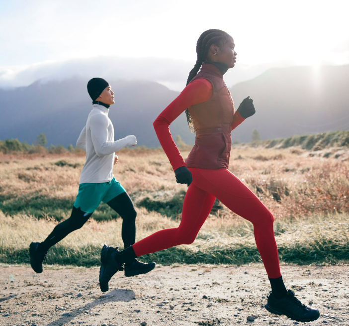 bongtao's tweet photo. อีกแบรนด์ที่กำลังจะมาไทยเร็วๆนี้คือแบรนด์เสื้อผ้ากีฬา Lululemon สาขาแรกจะเปิดที่ CTW

แบรนด์นี้โตมากในช่วง 5 ปีที่ผ่านมา ราคาหุ้นโตเกือบ 300% ยิ่งช่วงโควิดก็ยังสวนกระแสเติบโตได้ด้วยกลยุทธ์ที่ต่างจากแบรนด์กีฬาอื่นๆ

🧵thread นี้จะเล่าเรื่องการตลาดของแบรนด์นี้ครับ https://t.co/6EgSHzeSGe